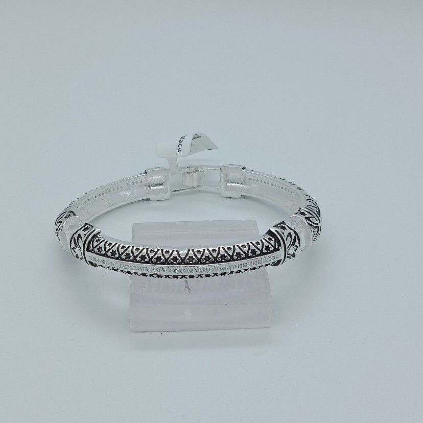 Silver Oxidise Fancy Kada - Image 3