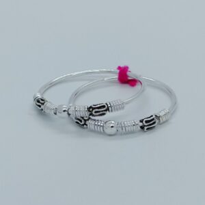 fancy silver bangle