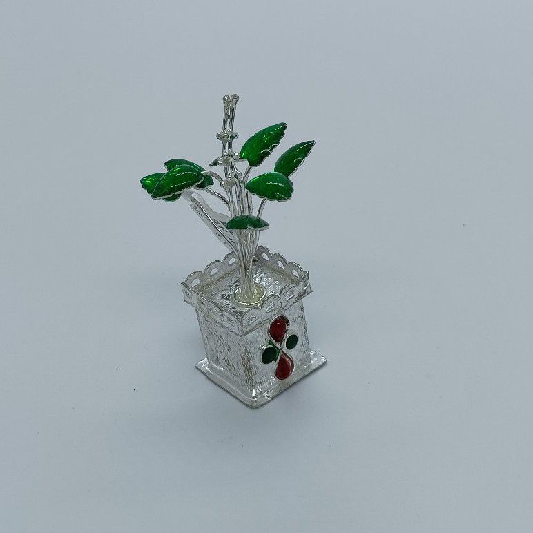 800 silver tulsi pot
