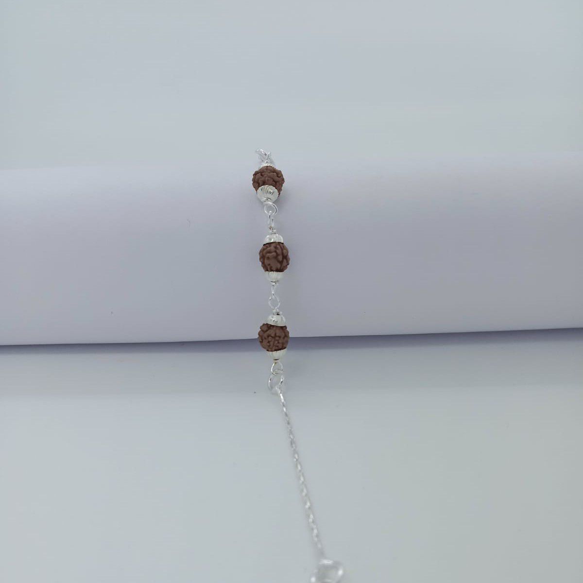 Silver 3 Rudrax Gents Rakhi - Image 3