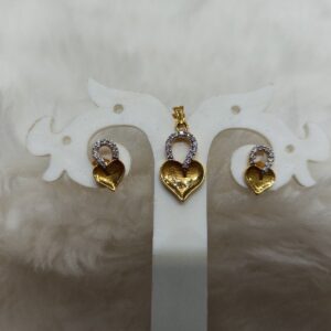 Gold pendant Set Heart Lock Design