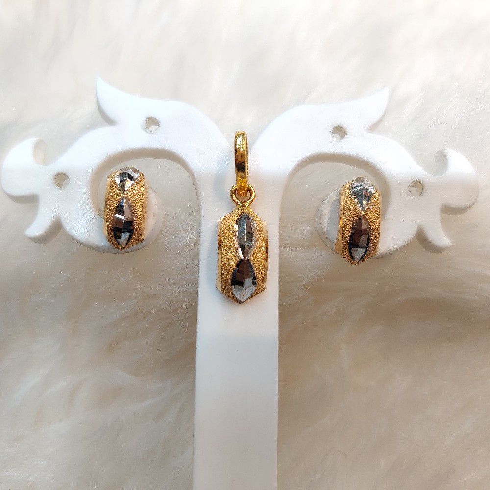 916 Gold Pendant Set C Type