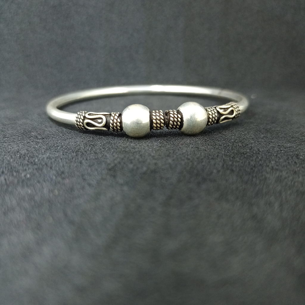 92.5 Bangles two ball one hand bangle