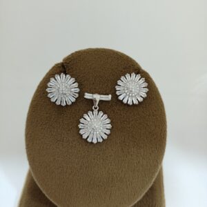 925 Silver Flower Design Pendant Set