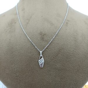 Silver attractive pendant chain