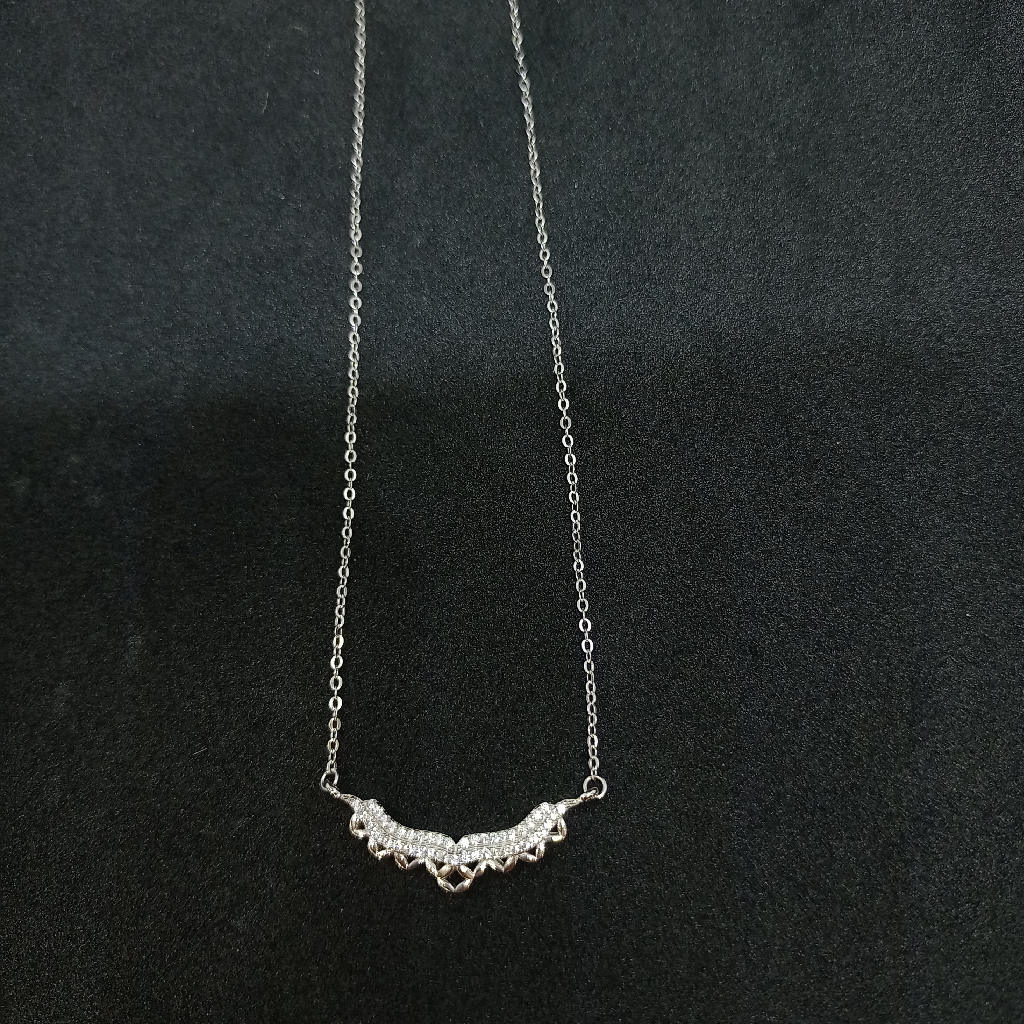 Fancy Pendant Chain