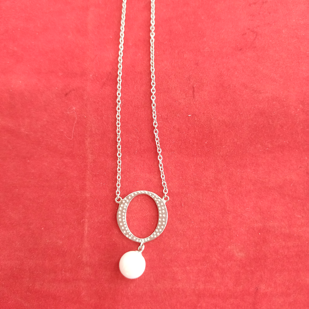 O Shape pendant chain
