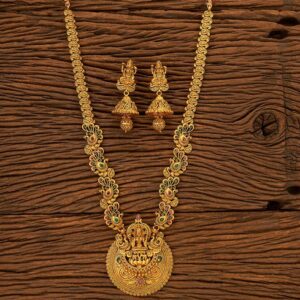 Gold necklace long
