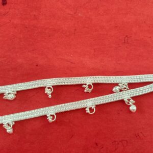 Double v chain payal