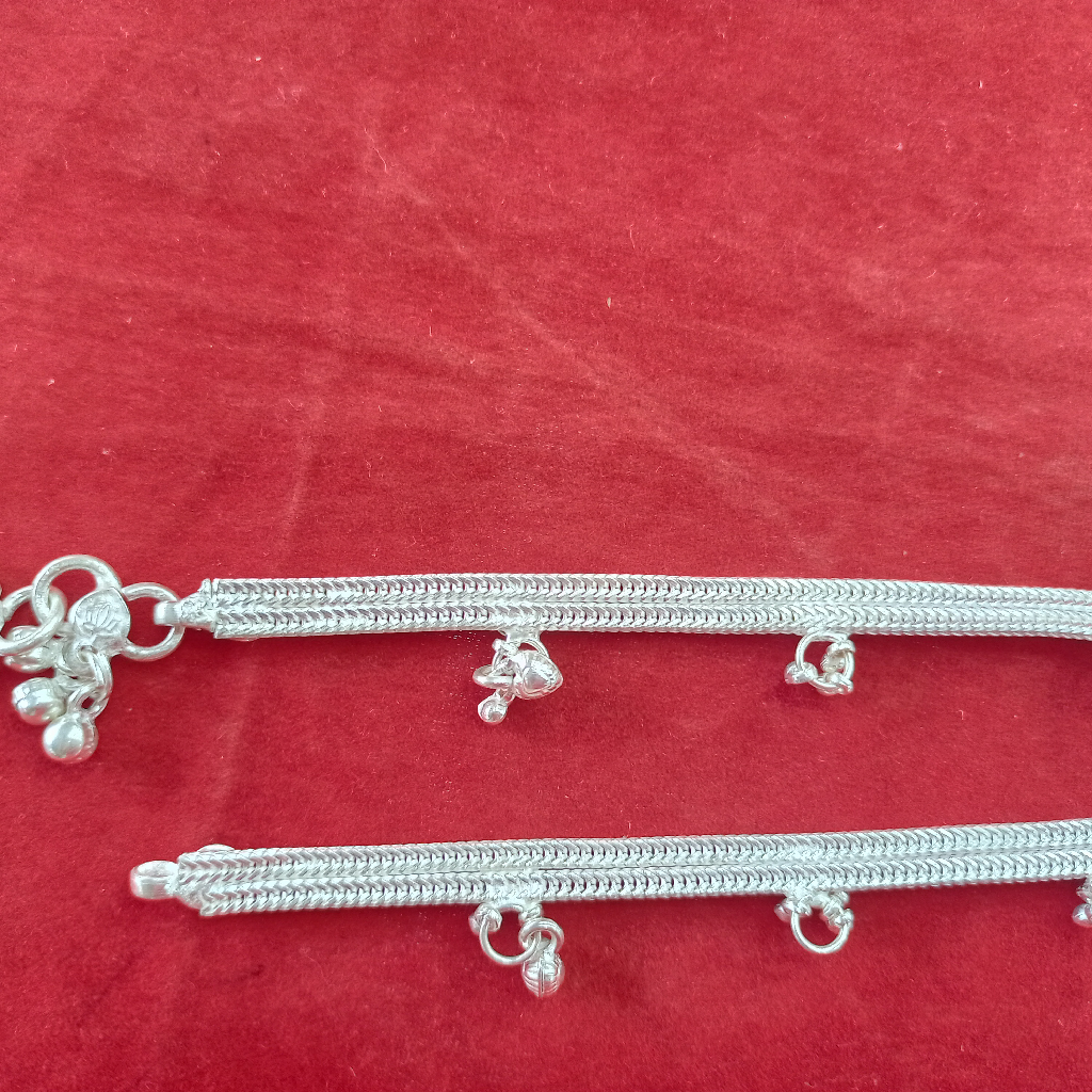 Double v chain payal - Image 2