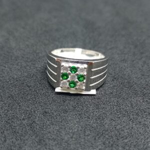 Green Diamond ring