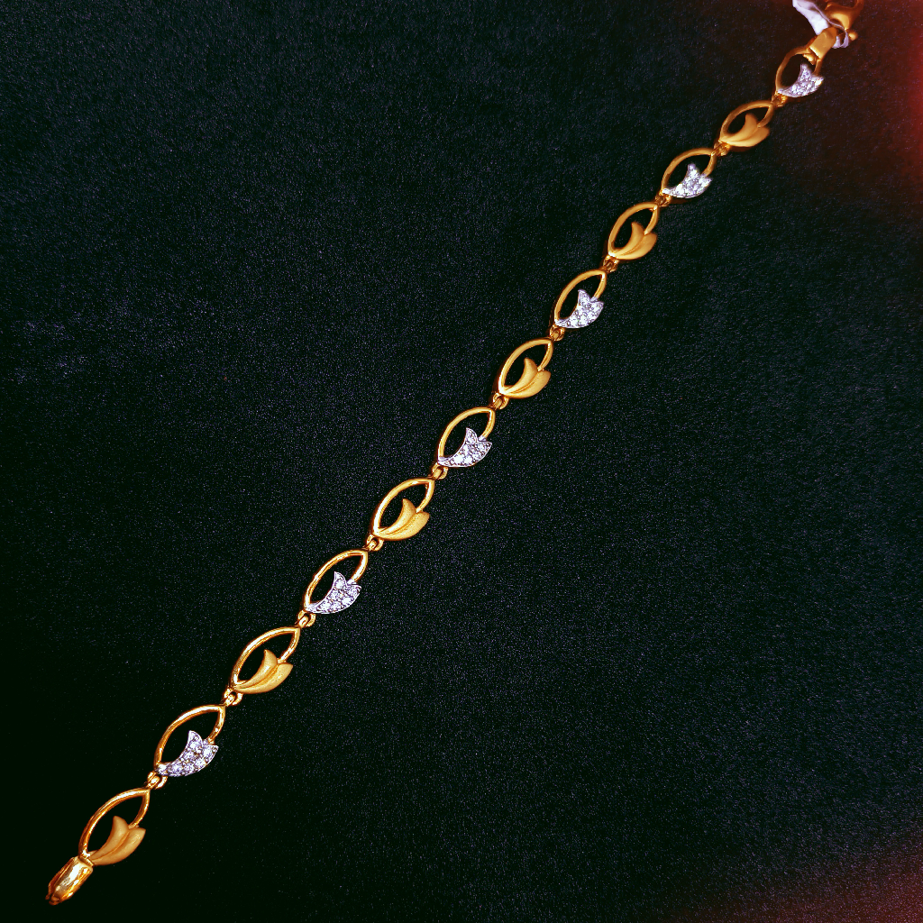 gold diamond CZ LUCKY