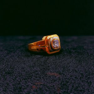22k Gold single Diamond ring