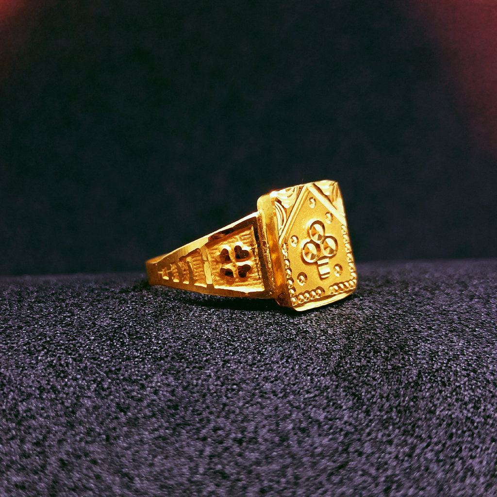 916 Gold Balloon Ring