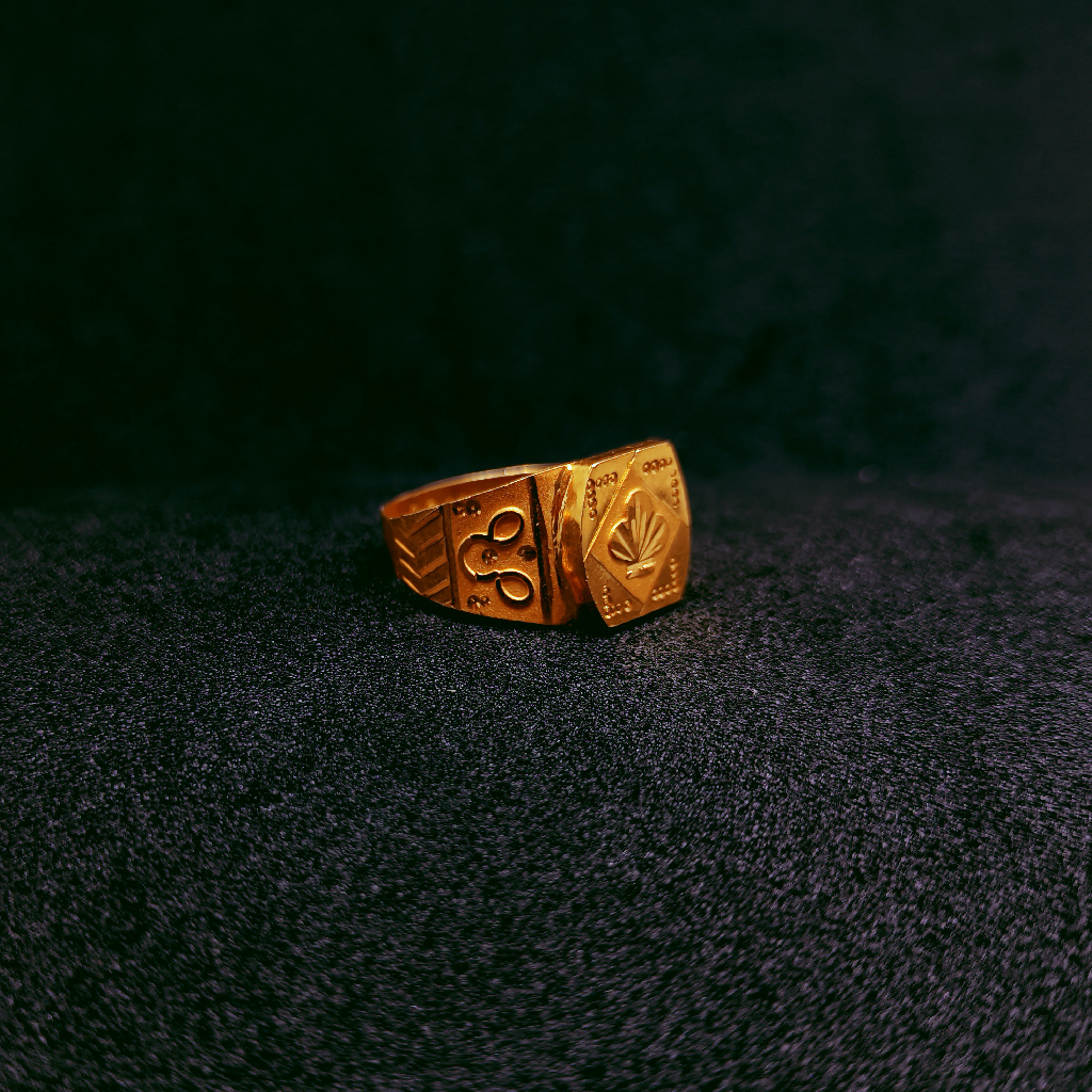 22k yellow gold ring