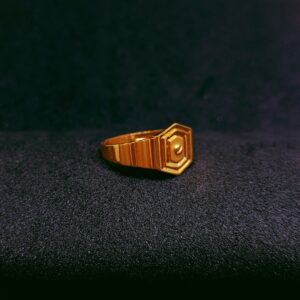 916 gold fancy objects ring