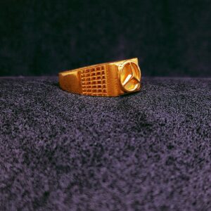 916 gold  mercedes icon ring
