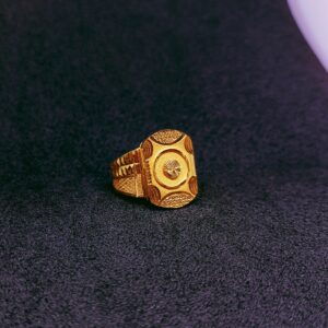 916 gold Embossed round shape ring
