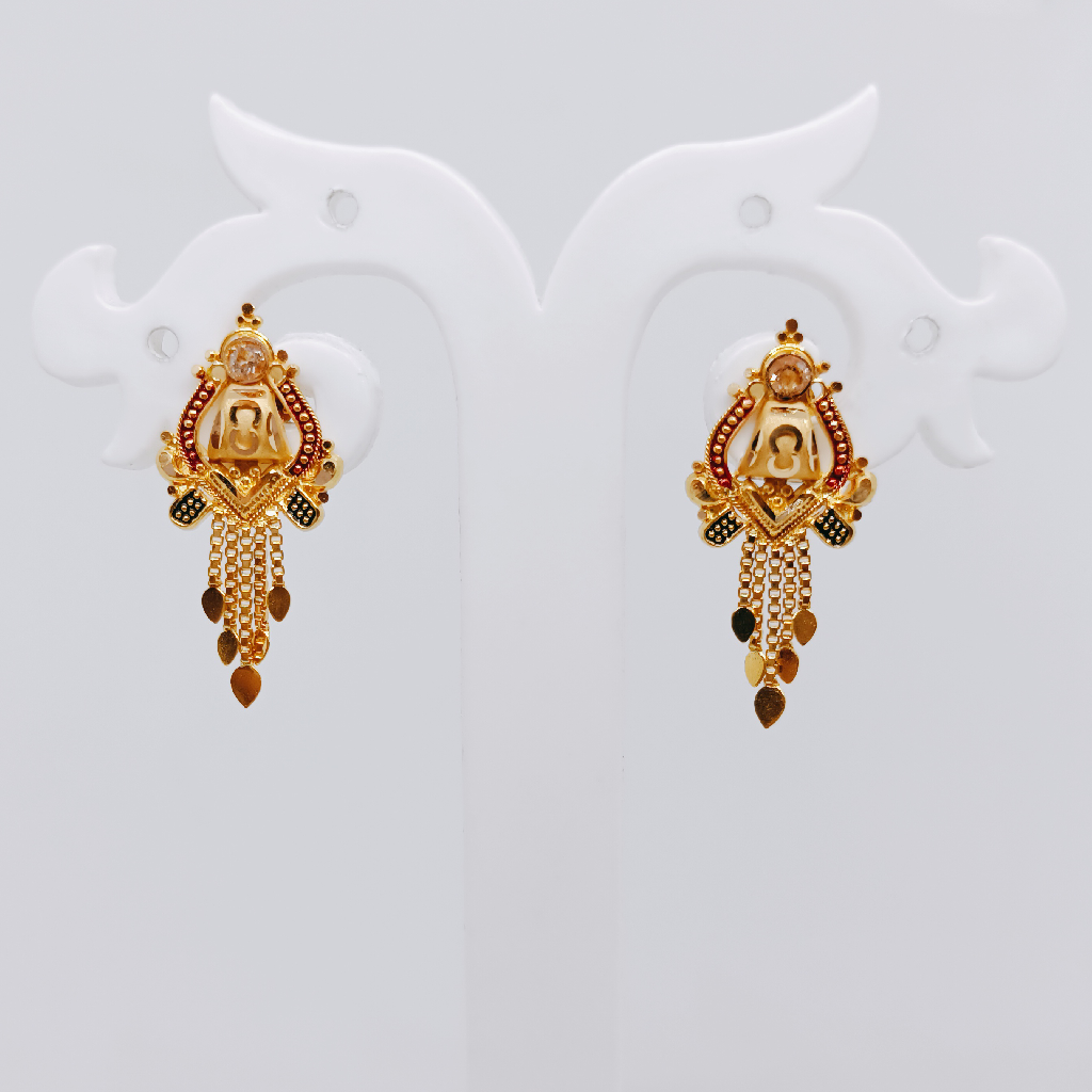 gold light weight earrings