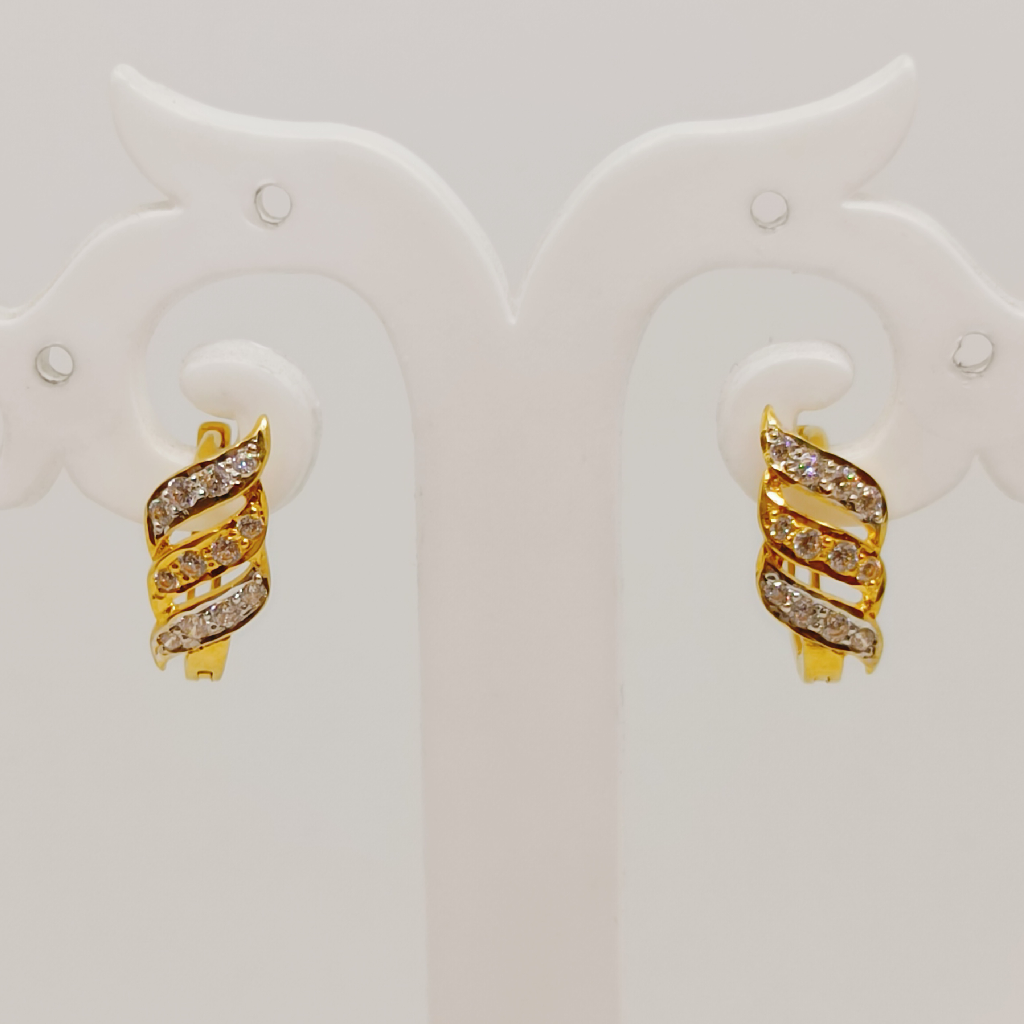 20k gold Trending Design earring