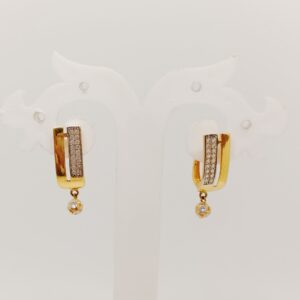 gold with Exclusive Diamond design earring