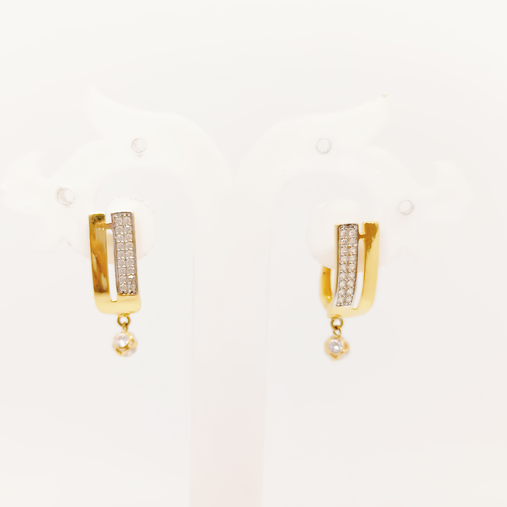 gold with Exclusive Diamond design earring