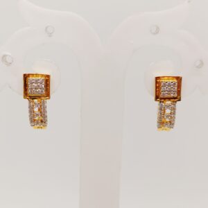 20k gold diamond Square earring