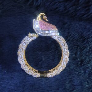 22Kt/916 UNIQUE PEACOCK BRECELET GLU-001