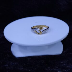 22kt/916 yellow gold darey om ring for women