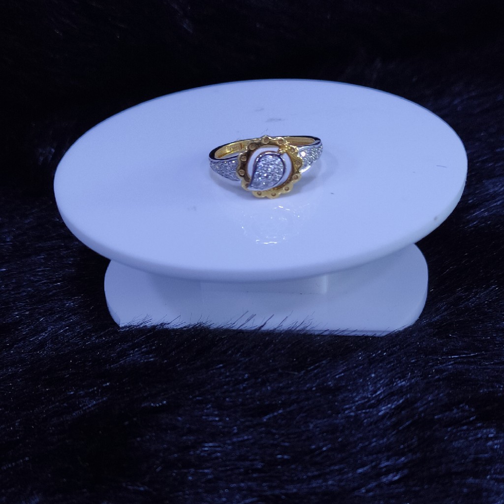 22KT/916 Yellow Gold Besotted Ring For Women