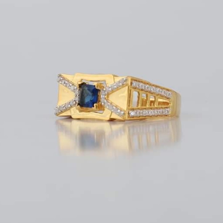 22kt/916 yellow gold nelson blue safire for men