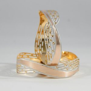 22KT Yellow Gold Jewellery  crossover Gold Bangles For Women
