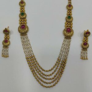 22KT Gold Rare Collection Of Pearl Beads With Green Colour