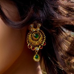 22KT Gold Chand Shape Judter Set With Multiple Kundan Colours