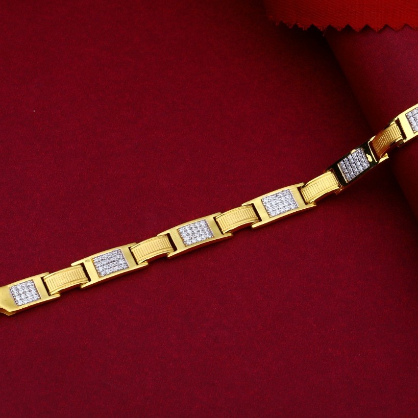 22KT Striking Gold Bracelet For Men