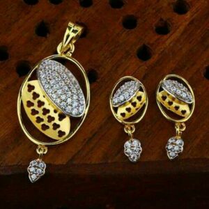 Exclusive Mina Roudiam  pendent set 916
