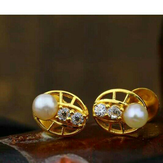 Fancy cz Pearl Stone Babytops 18kt