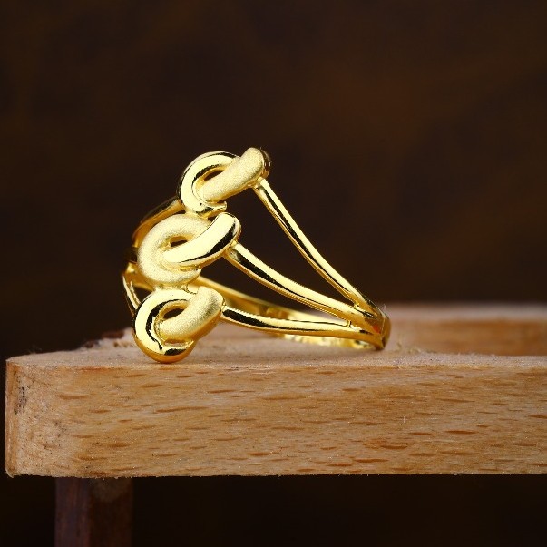 22k Woman  Gold Ring  PJ LR003