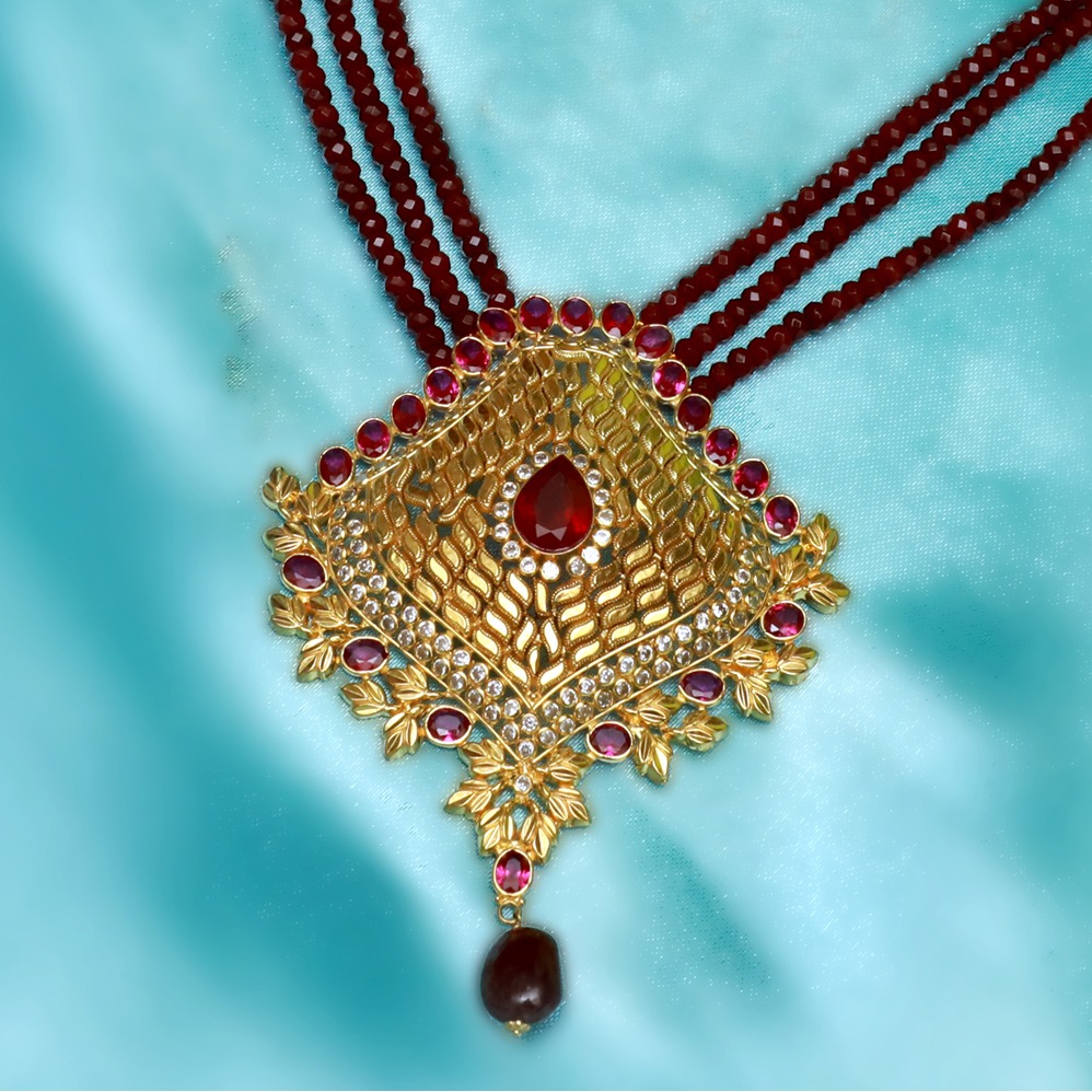 916 Gold Traditional Maroon Stone Necklace Set PJ-N002 - Image 2