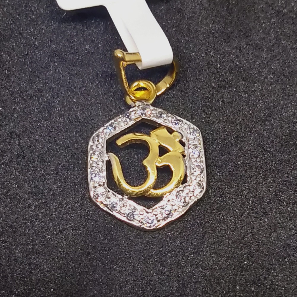 om diamond Pendant