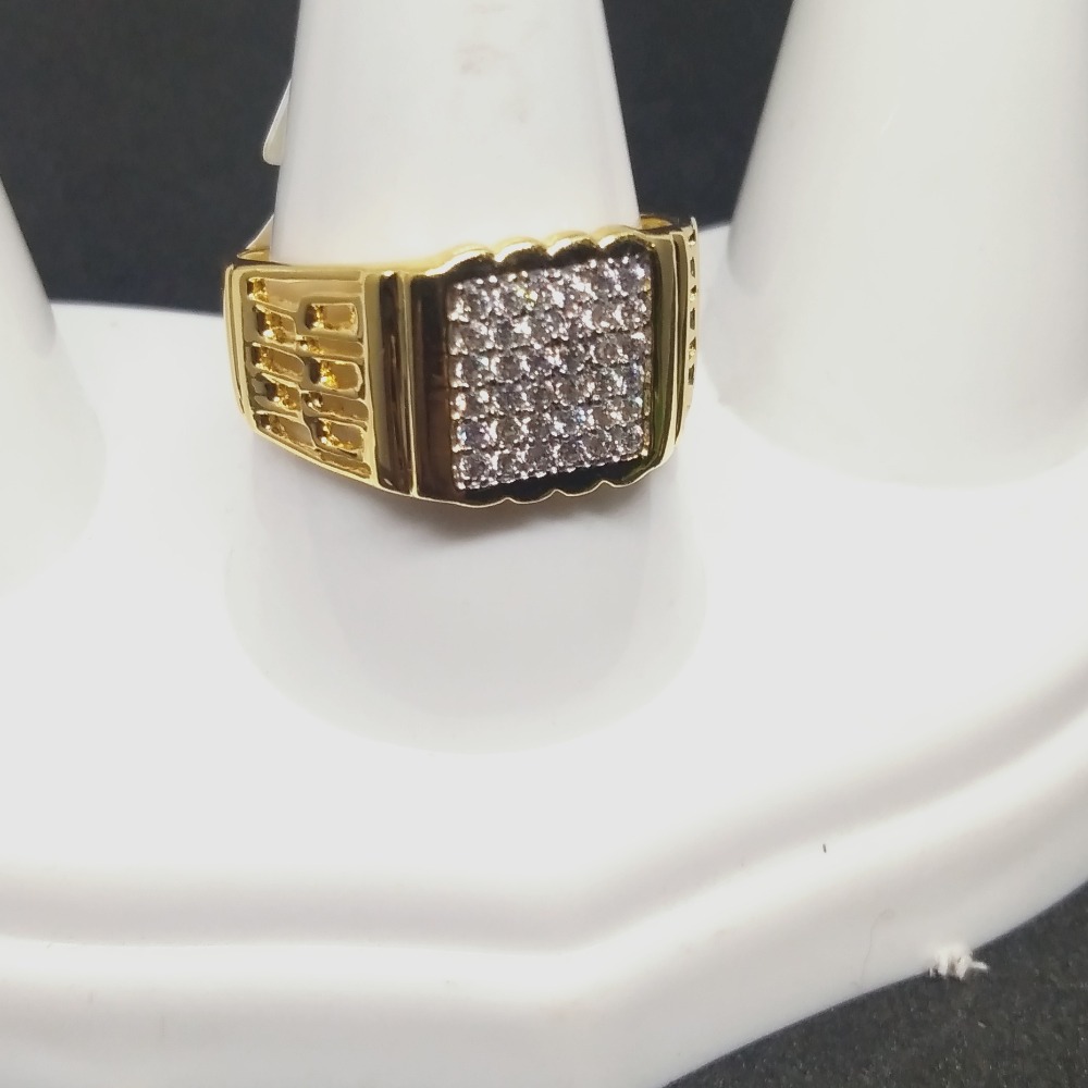 22KT Gold Square Diamond Gents Azuki Ring