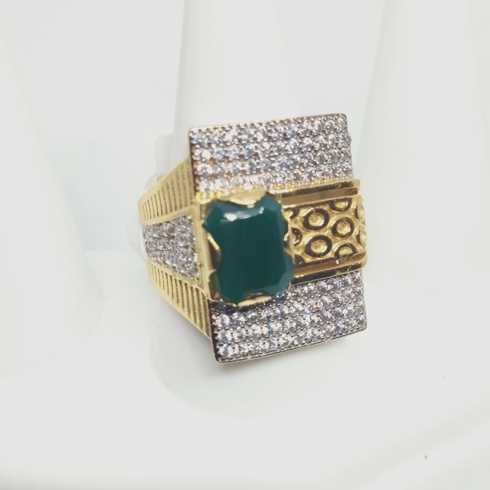 916 Gold Green Stone Azuki Gents Ring