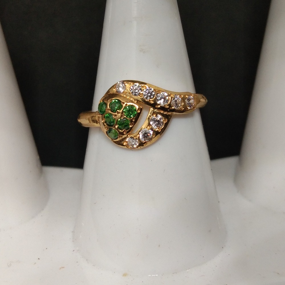 22KT Attractive Gold Fancy Ladies Ring