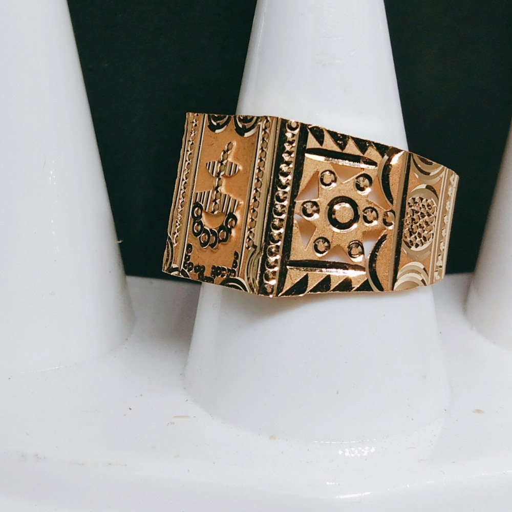 22KT Gold Designer Wedding Gents Ring