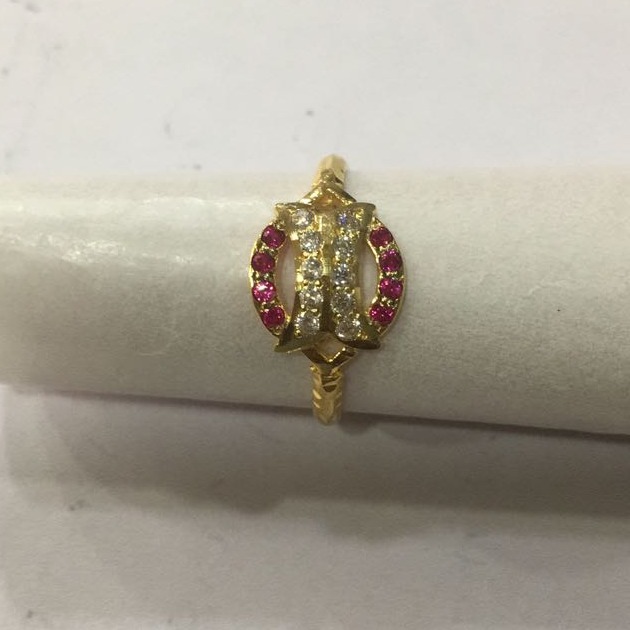 916 Yellow Gold Diamond Ring