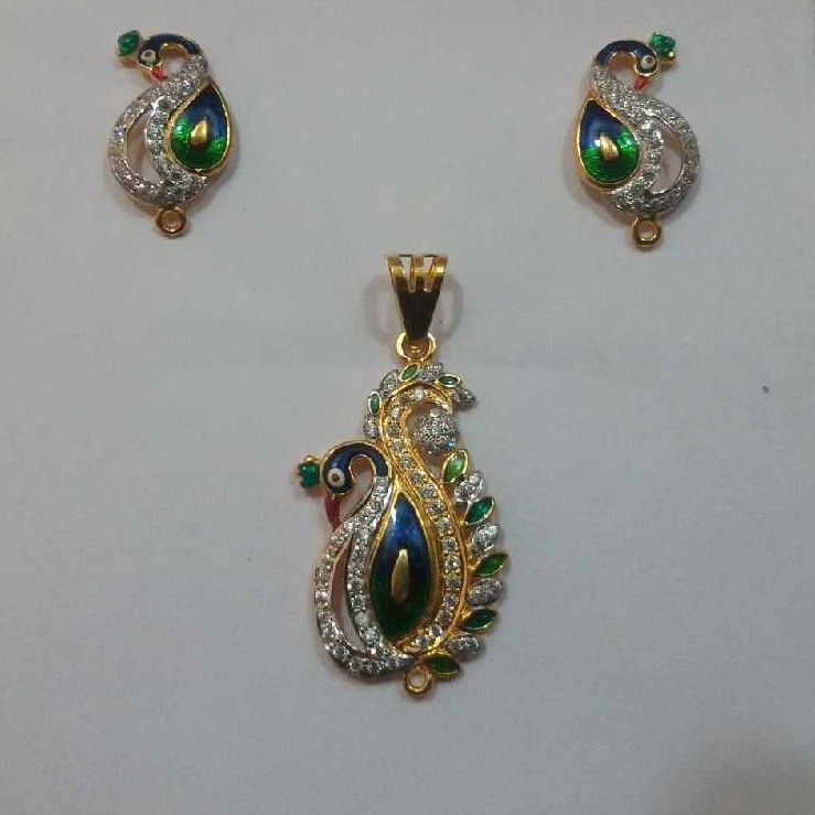 22K / 916 Gold Colorful Peacock Casting Pendant Set