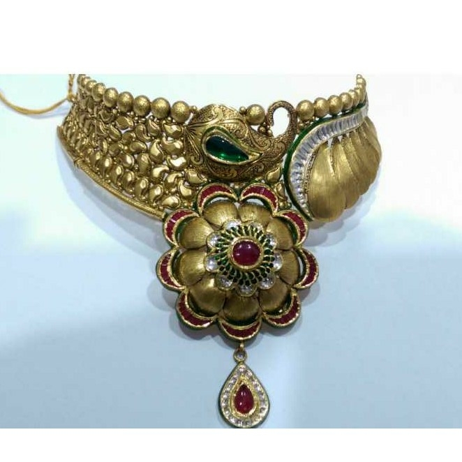 22k gold antique necklace