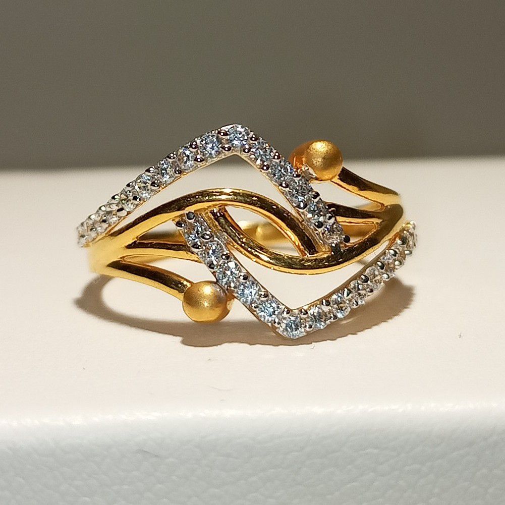 Ladies Ring