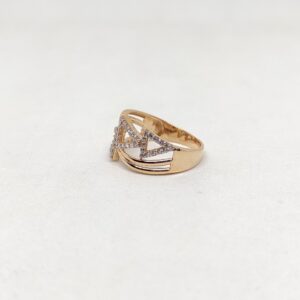18k Rose gold cz Multiple Triangle designs ring