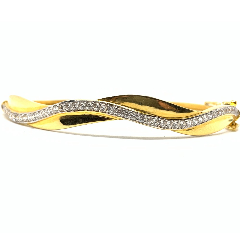 Designer Gold Bracelete